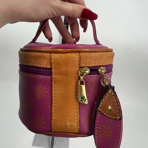 Double fish pouch - Picture 2 of 8